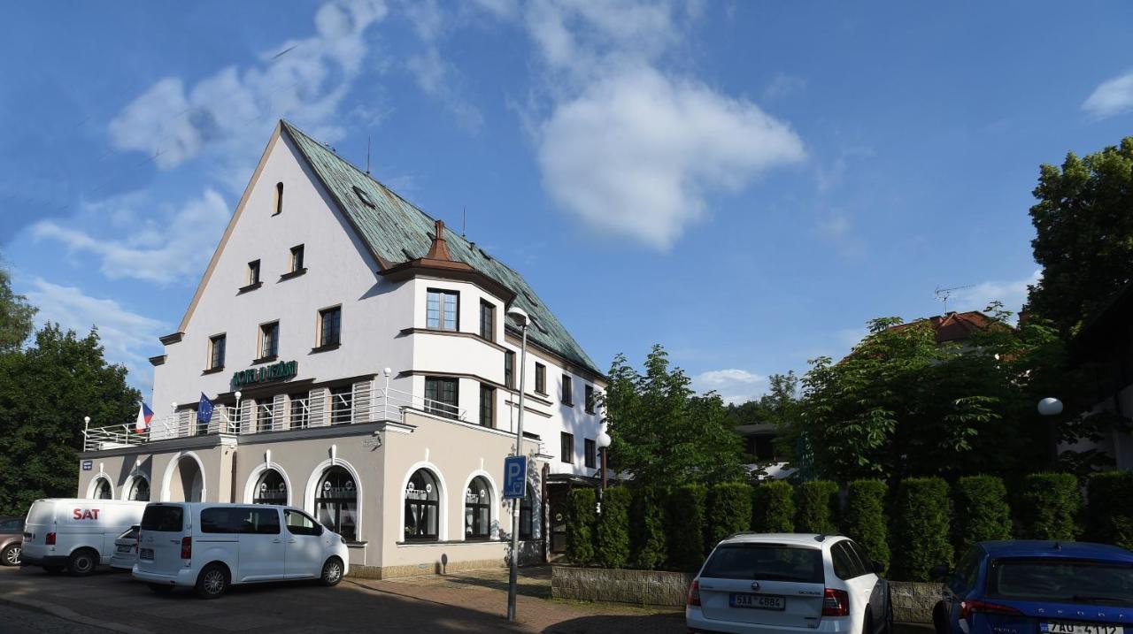 Hotel U Jezirka Liberec Exterior photo